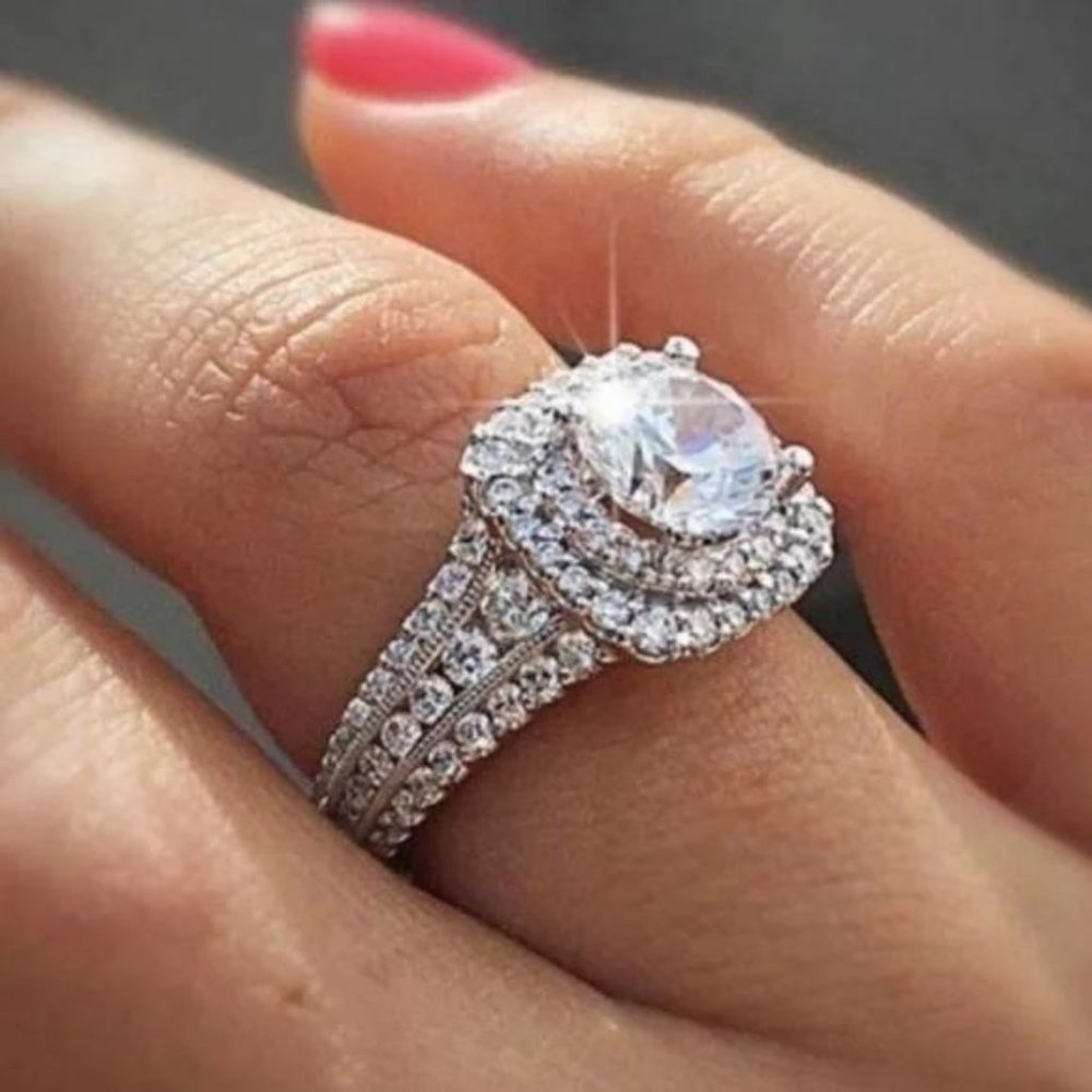 925 STERLING SILVER DIAMOND ENGAGEMENT RING, CUTE RING, SHINY RING.